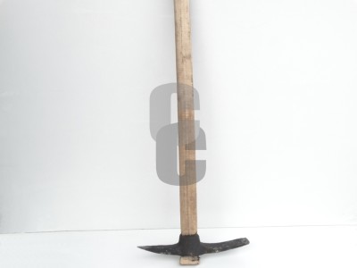 Кирка - МАЛКА                                                                                                                                                                                                                                                                                               